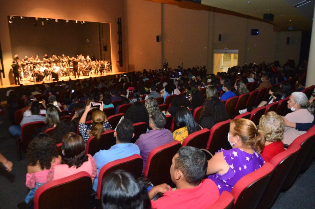 Anfiteatro de Aparecida Recebe Cantata de Natal com Entrada Gratuita