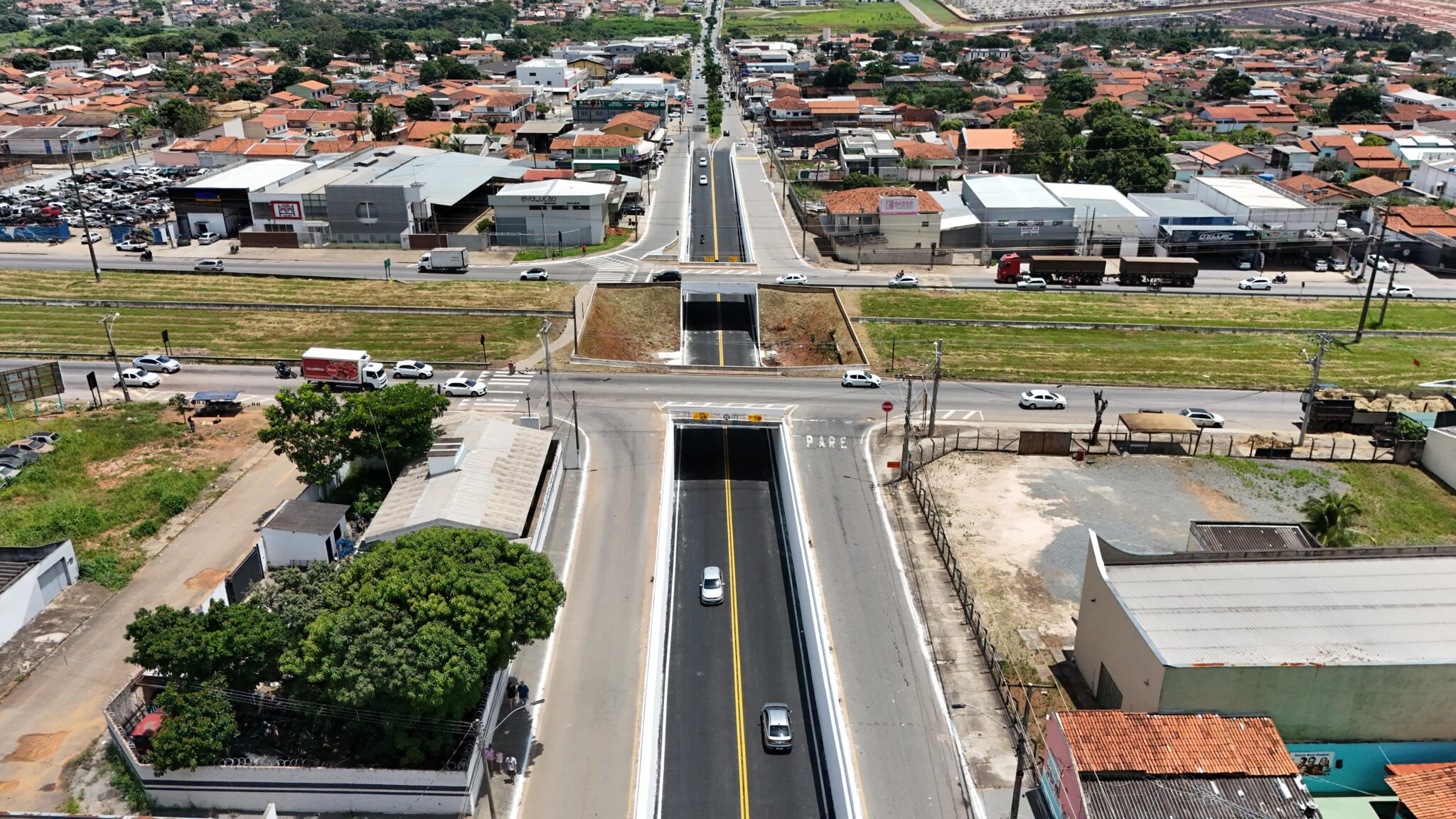 Viaduto do Papillon Park É Liberado Após Obras de Recuperação e Ganha Novo Asfalto e Iluminação