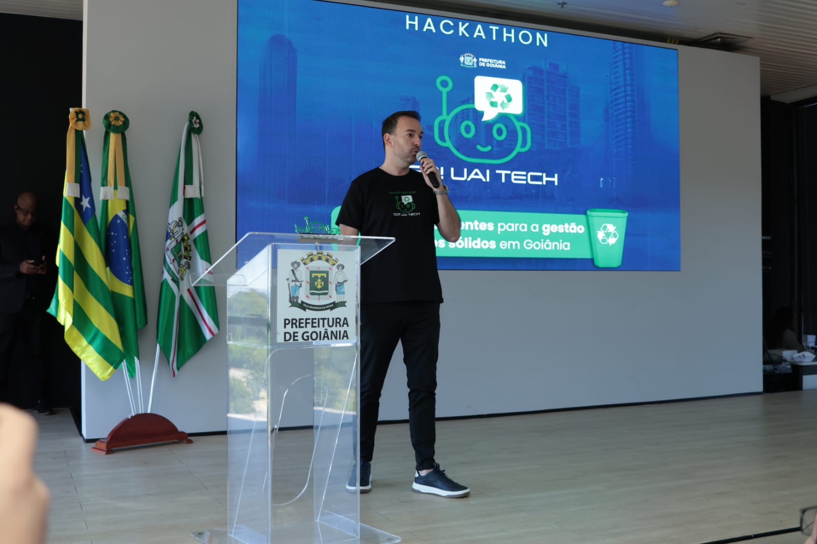 Goiânia investe em modernização digital e revisa 90 sistemas operacionais