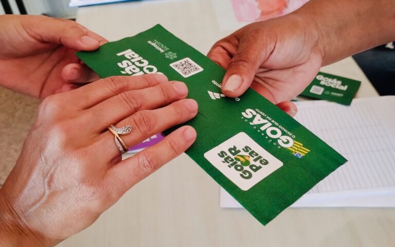 Goiás Por Elas amplia apoio a mulheres com 235 novos cartões em 16 municípios