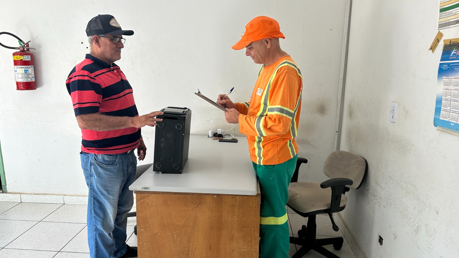 Central de Logística Reversa recebe TVs, celulares e baterias sem custo