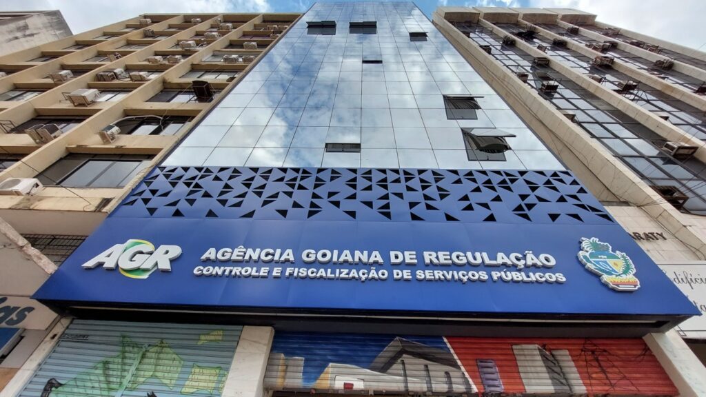 Último dia para aderir ao Refis da AGR