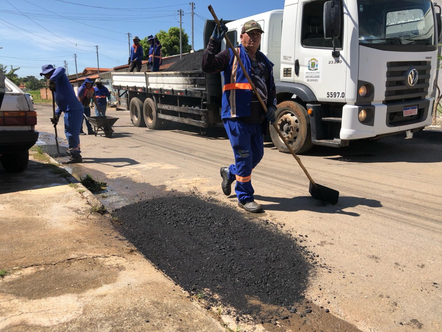 Seinfra de Goiânia usa dados do Waze para agilizar tapa-buracos