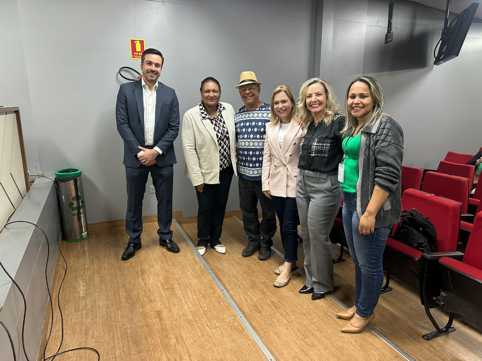 Goiânia reúne 34 famílias em palestra sobre Programa Família Acolhedora