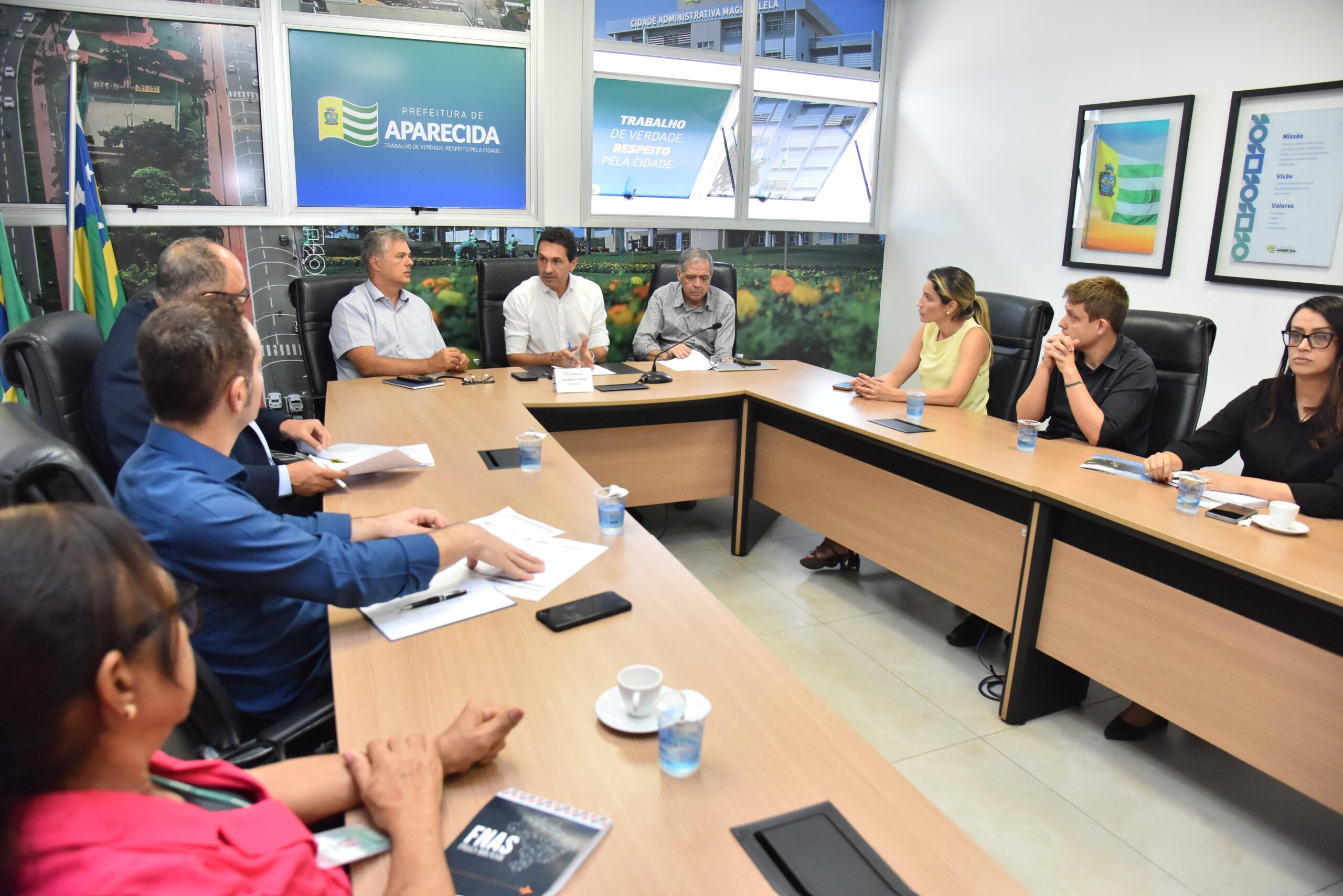 Programa une Aparecida, Estado e Adial para encaminhar 2,5 mil vagas a beneficiários do CadÚnico