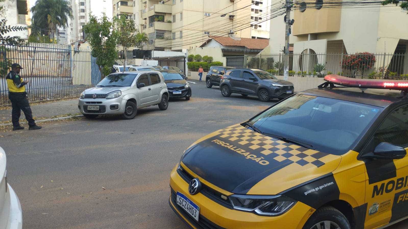 Esquina Segura: Prefeitura de Goiânia inicia operação contra estacionamento irregular em cruzamentos