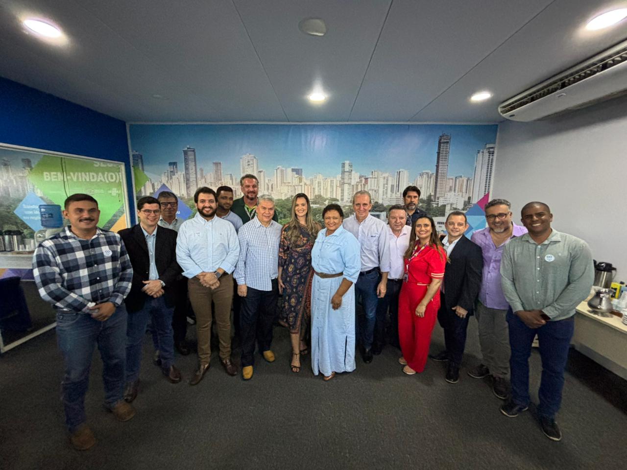 Cláudia Lira inaugura 1ª Feira da Agricultura Familiar e Economia Criativa de Goiânia