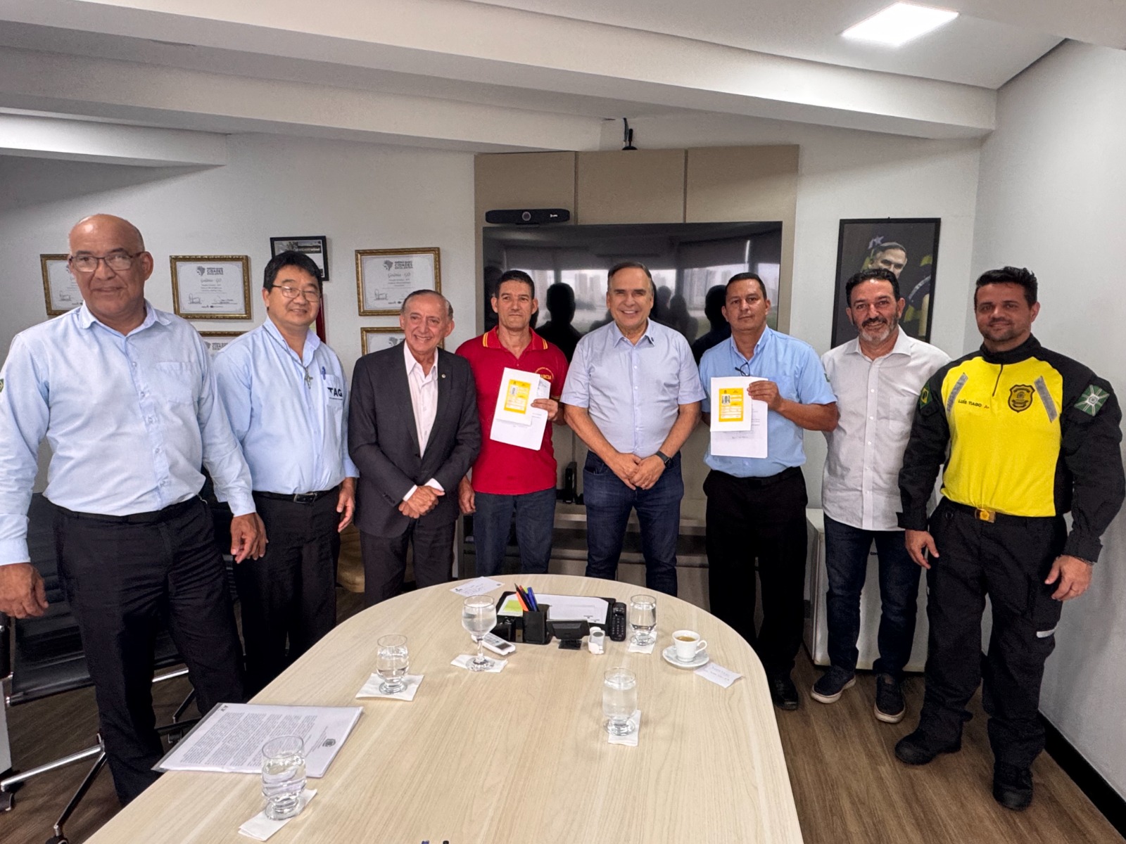 Goiânia inicia regularização e padronização dos táxis