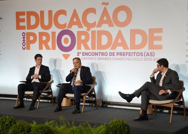 Mabel apresenta transformação tecnológica na educação de Goiânia em Brasília