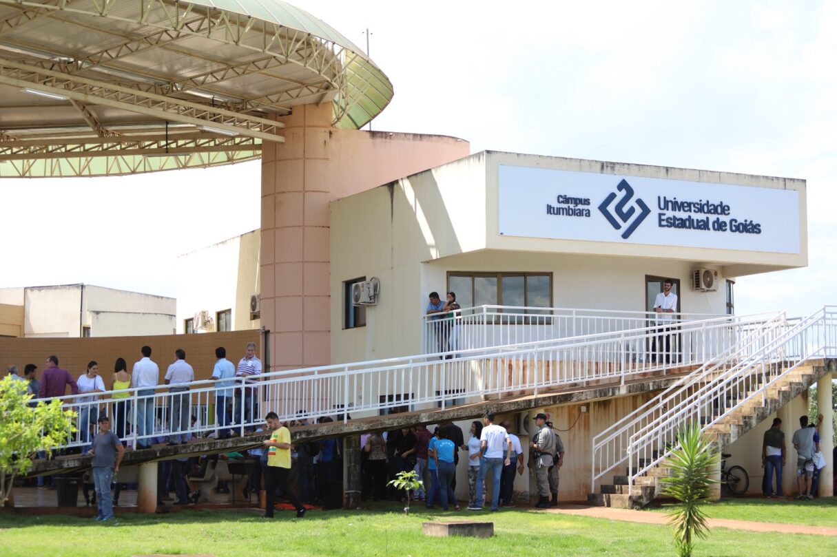 Conceito 4: Curso de Medicina da UEG é o melhor de Goiás