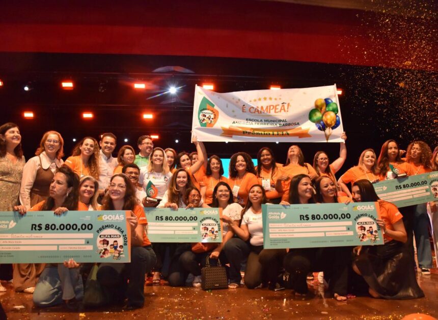 Nove escolas municipais de Aparecida vencem Prêmio Leia 2026