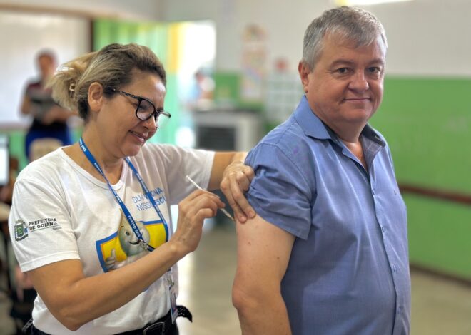 Mais de 555 mil pessoas já podem se vacinar contra gripe em Goiânia