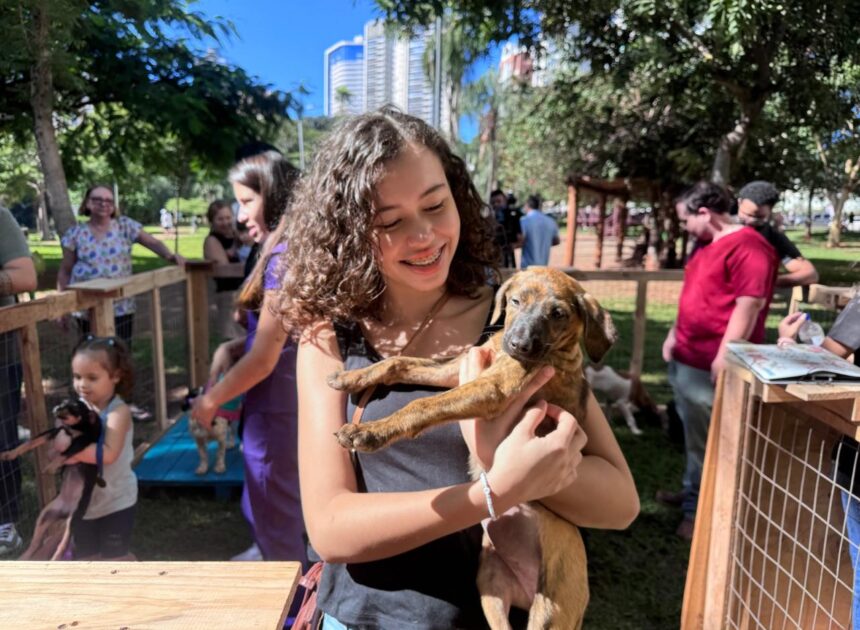 Goiânia amplia ações de proteção animal com adoção e conscientização em evento no Parque Flamboyant