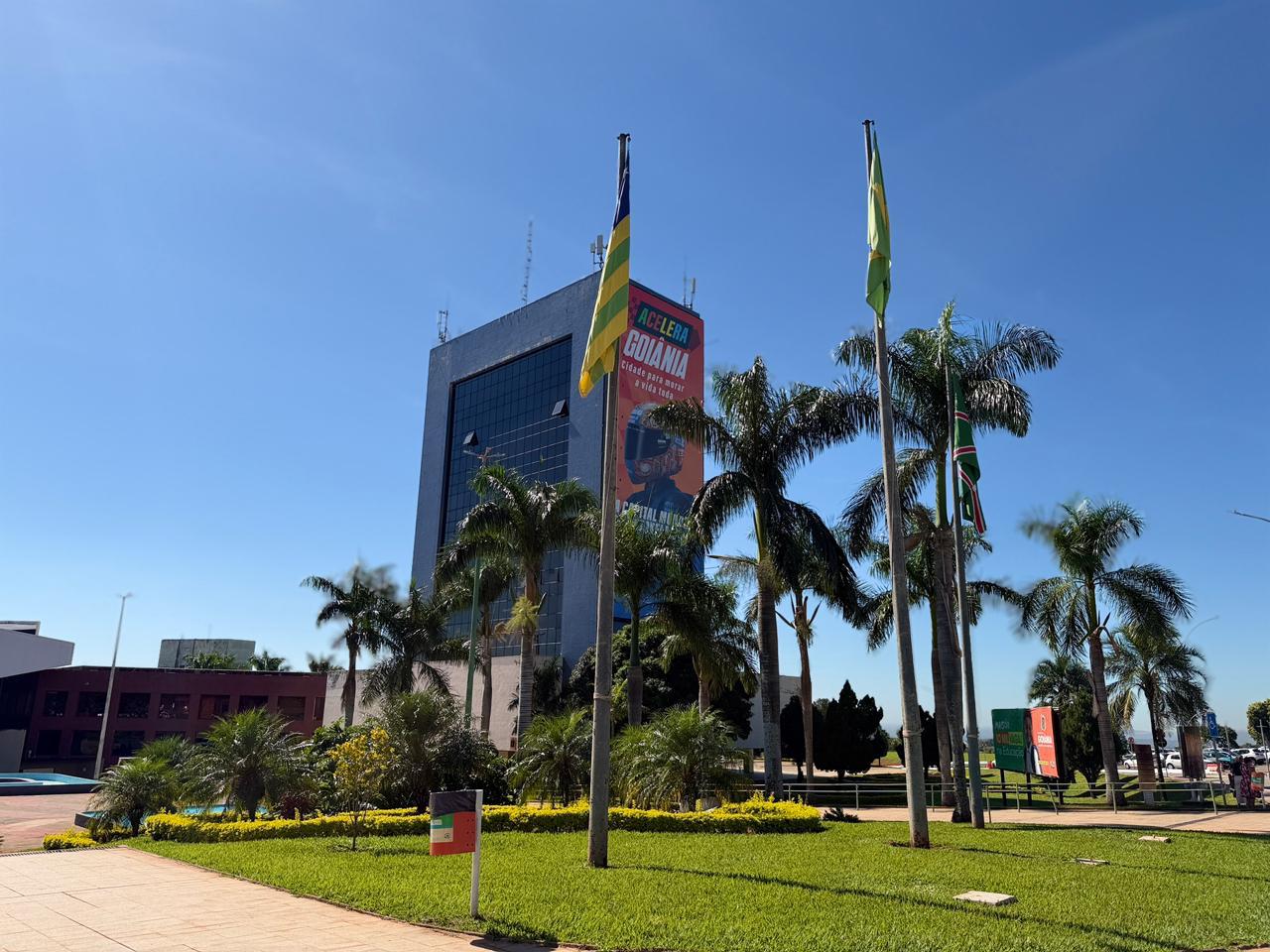 PREFEITURA DE GOIÂNIA CONVOCA 394 APROVADOS EM PROCESSO SELETIVO DA EDUCAÇÃO