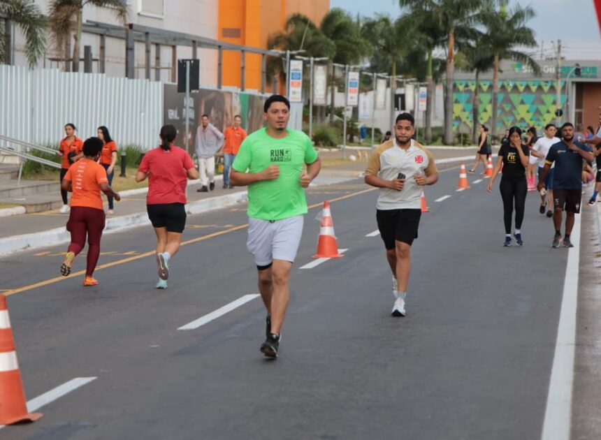 Avenida Independência vira grande rua de lazer aos domingos com projeto Avenida Mais Ativa