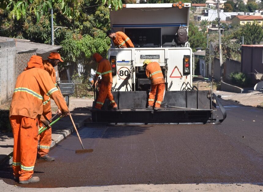 Recapeamento chegará a mais 15 bairros de Aparecida nesta semana; veja a programação