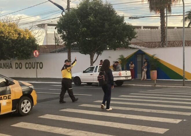 SET intensifica orientações no trânsito durante a volta às aulas em Goiânia