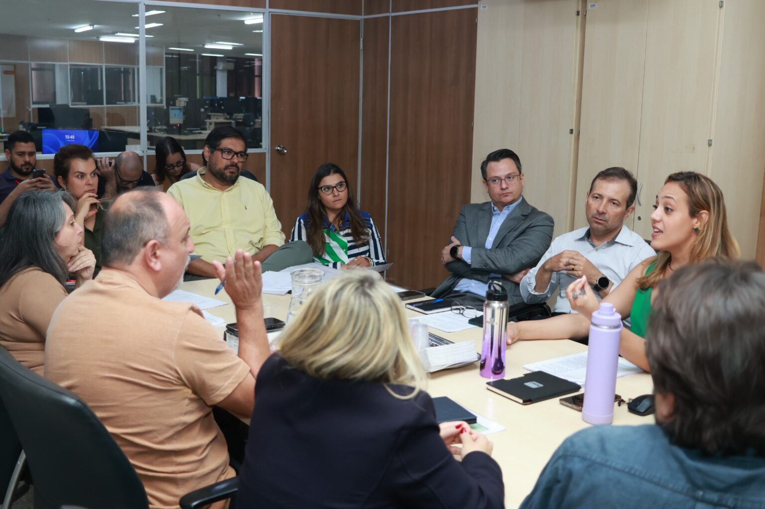 Prefeitura de Goiânia discute mudanças nas regras de consignados para servidores