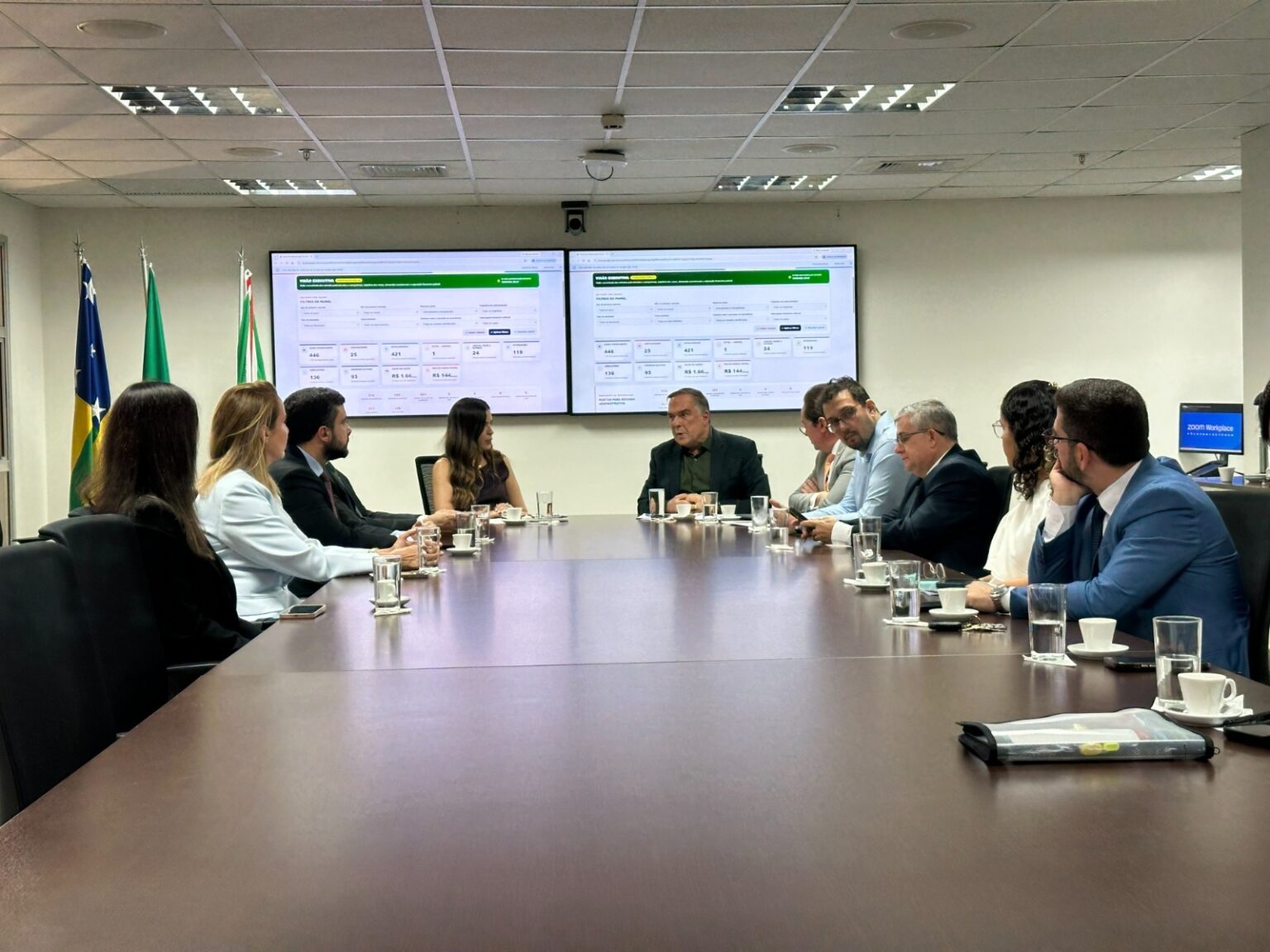Mabel busca diálogo com juízes da Fazenda Pública para agilizar decisões e evitar impacto nos serviços municipais
