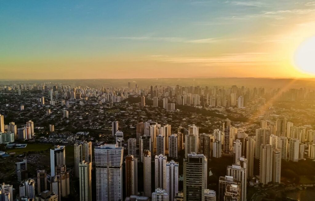 Goiânia lidera Centro‑Oeste em saúde, negócios e mobilidade digital, aponta ranking Veja Negócios