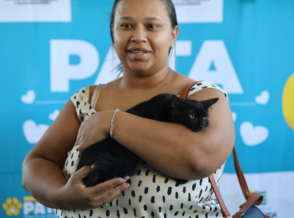 Aparecida celebra 1º ano do “Deu Match Com Meu Pet” e alcança 250 adoções