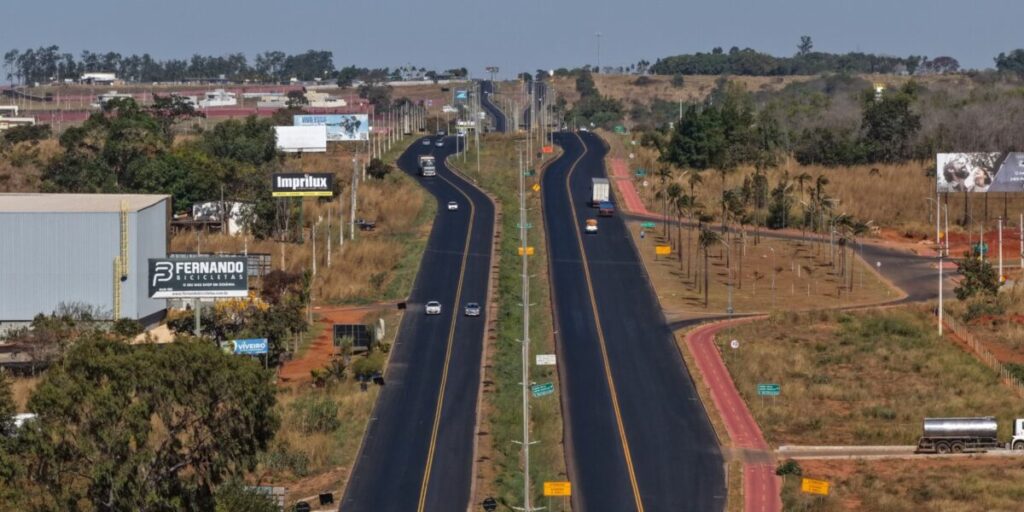 Obras avançam em novo trecho da GO-020 com intervenções noturnas